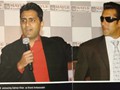 Mr Riju Jhunjhunwala, MD, RSWM annoucing Salman Khan as Brand Ambassador in 2006,