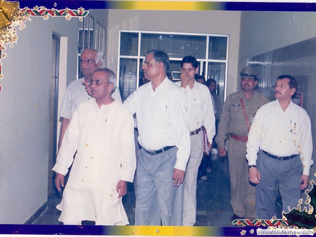 LNJ Babu Visit 2004